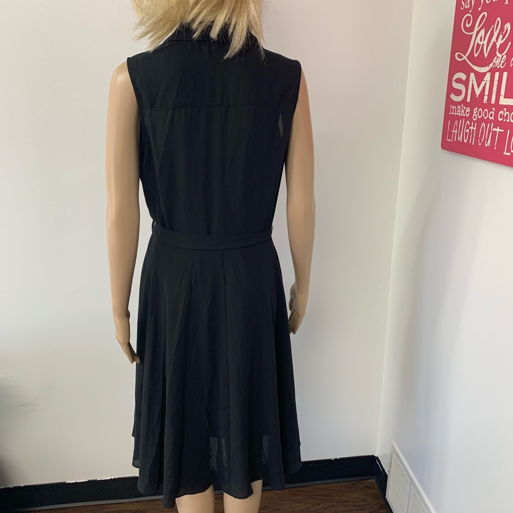Dress - Picture 5 of 10